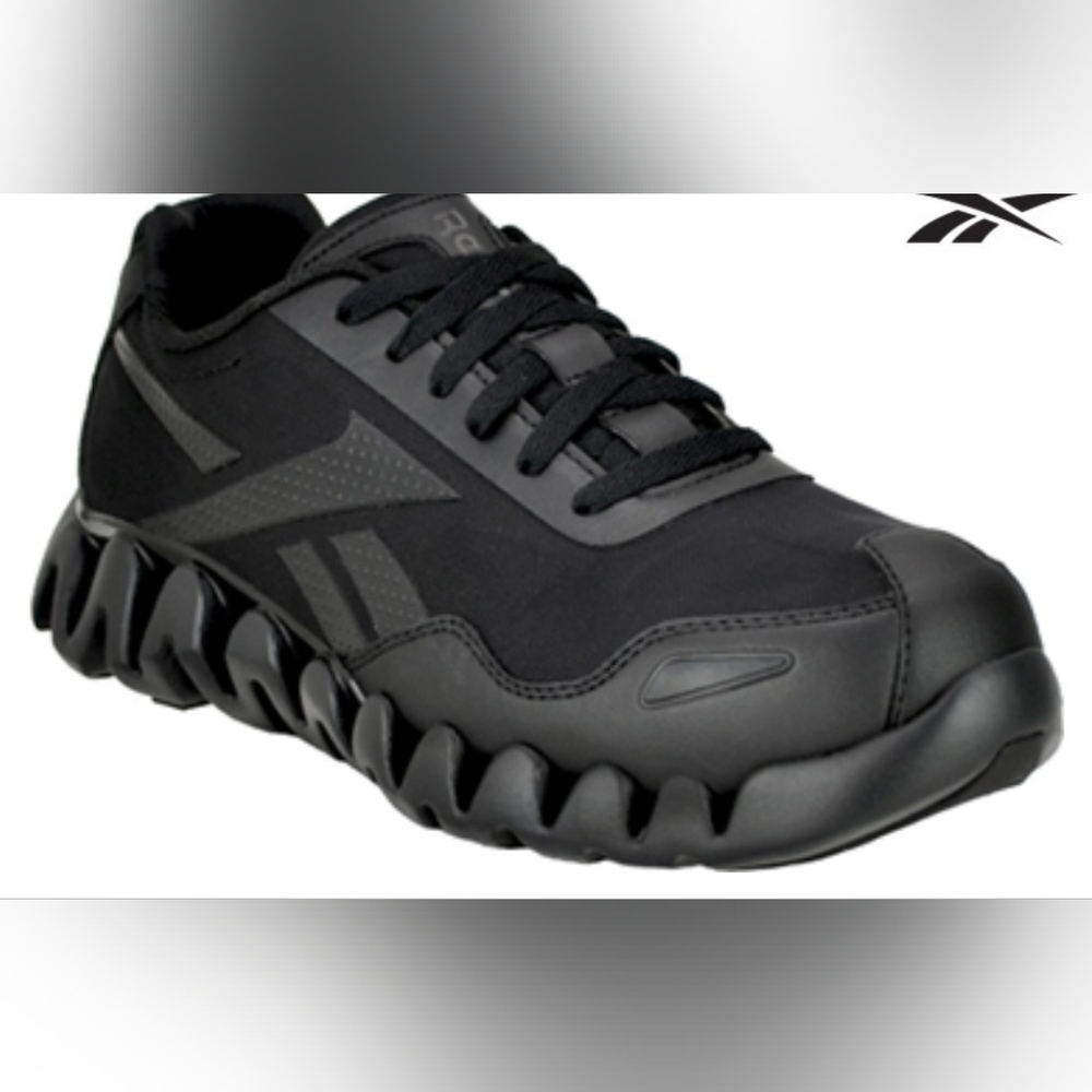 Athletic Work Shoes RB319 (NWT)